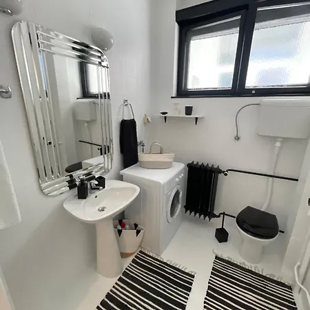 Mirochka Apartamento *